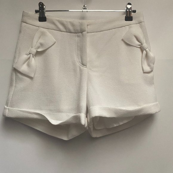 verty Pants - Verty Super Cute White Shots with Bows! Sz S